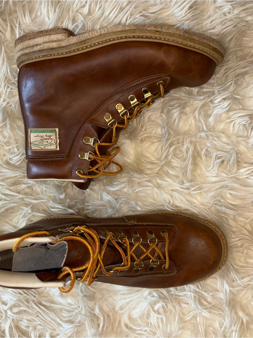 Men's Brown Leather Work Boots — Classic Lace-Up Comfort